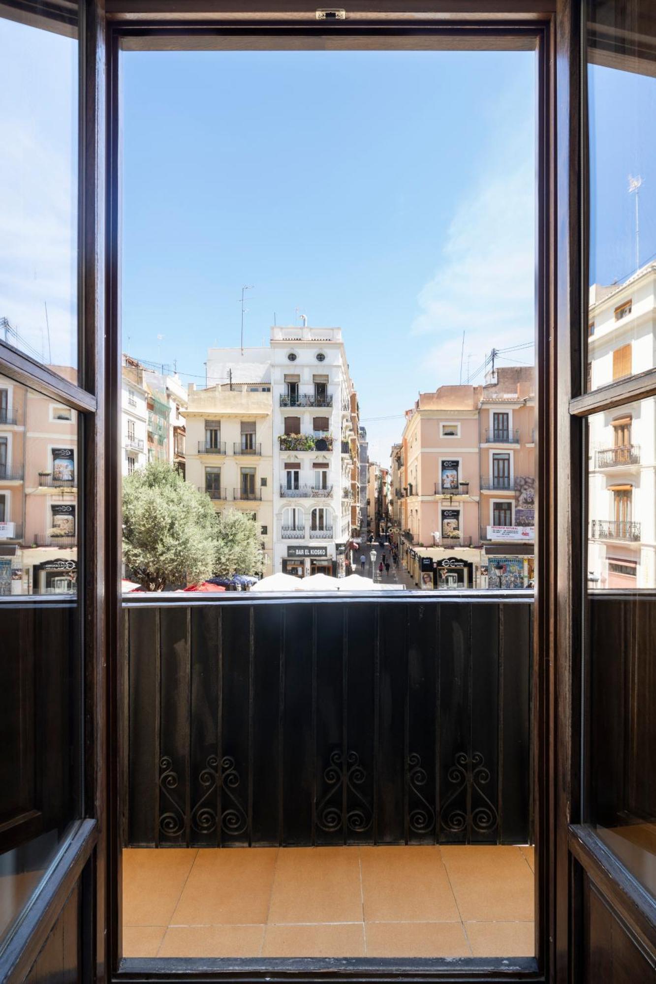 Youth By Feetup Valencia