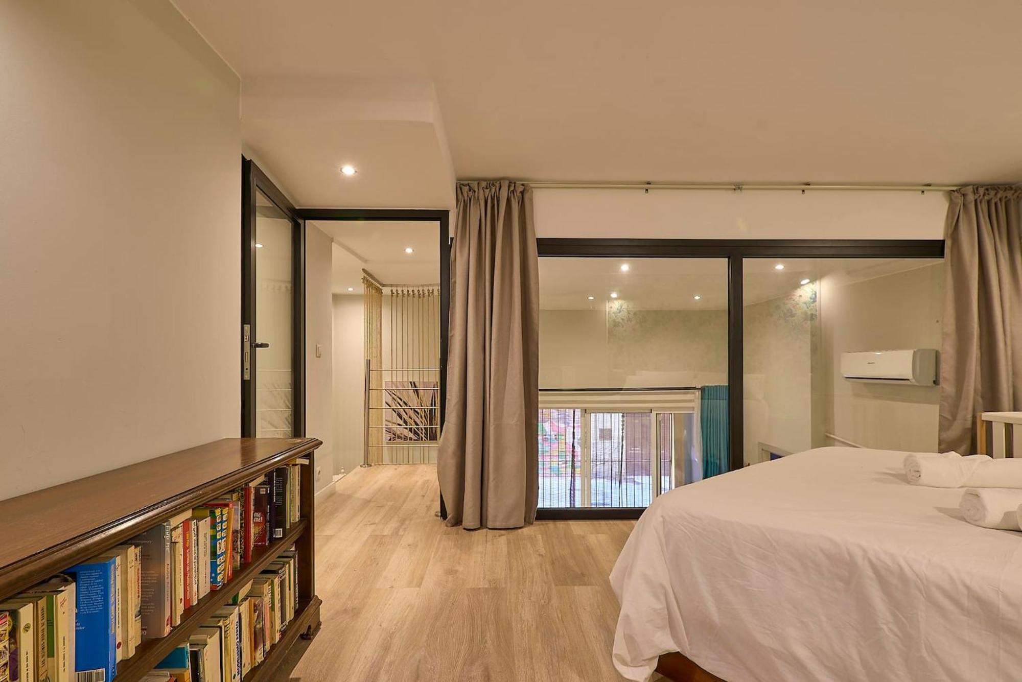 Appartement Adenzo Flats Market