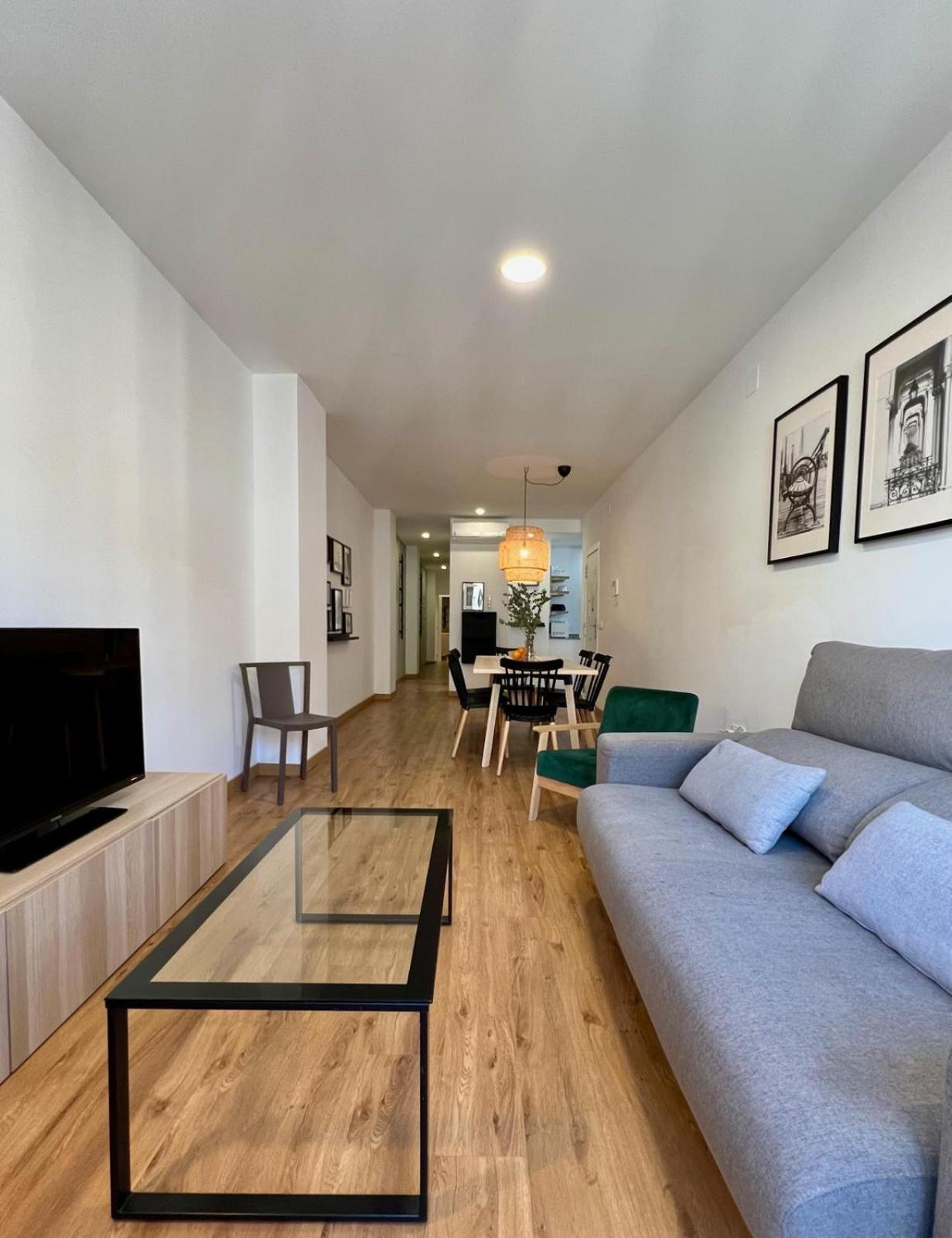 De Pradas Apartment *
