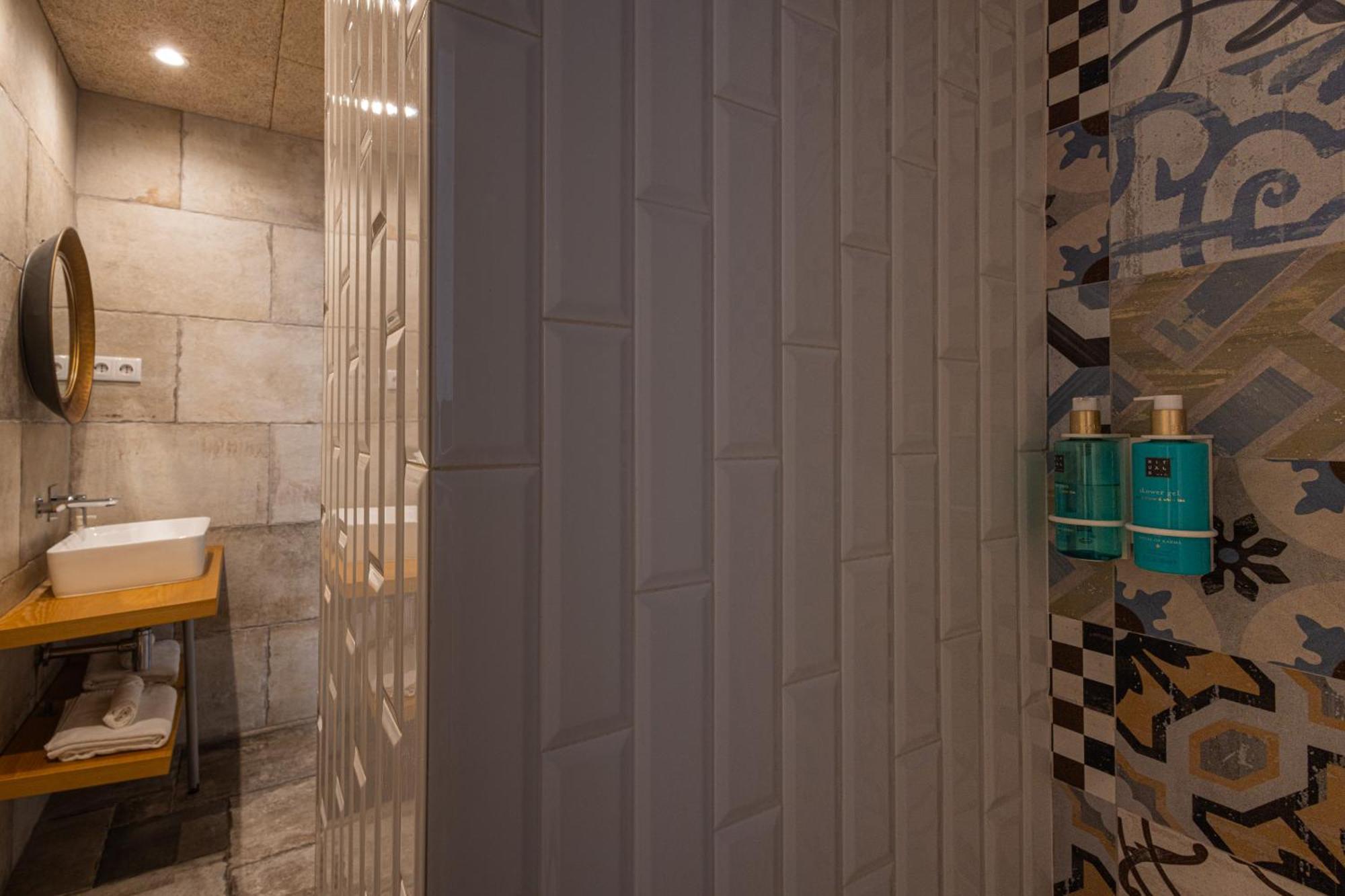 Apartment Florit Flats - Center Modern 1br 2bth Terrace Wi-fi Ac *