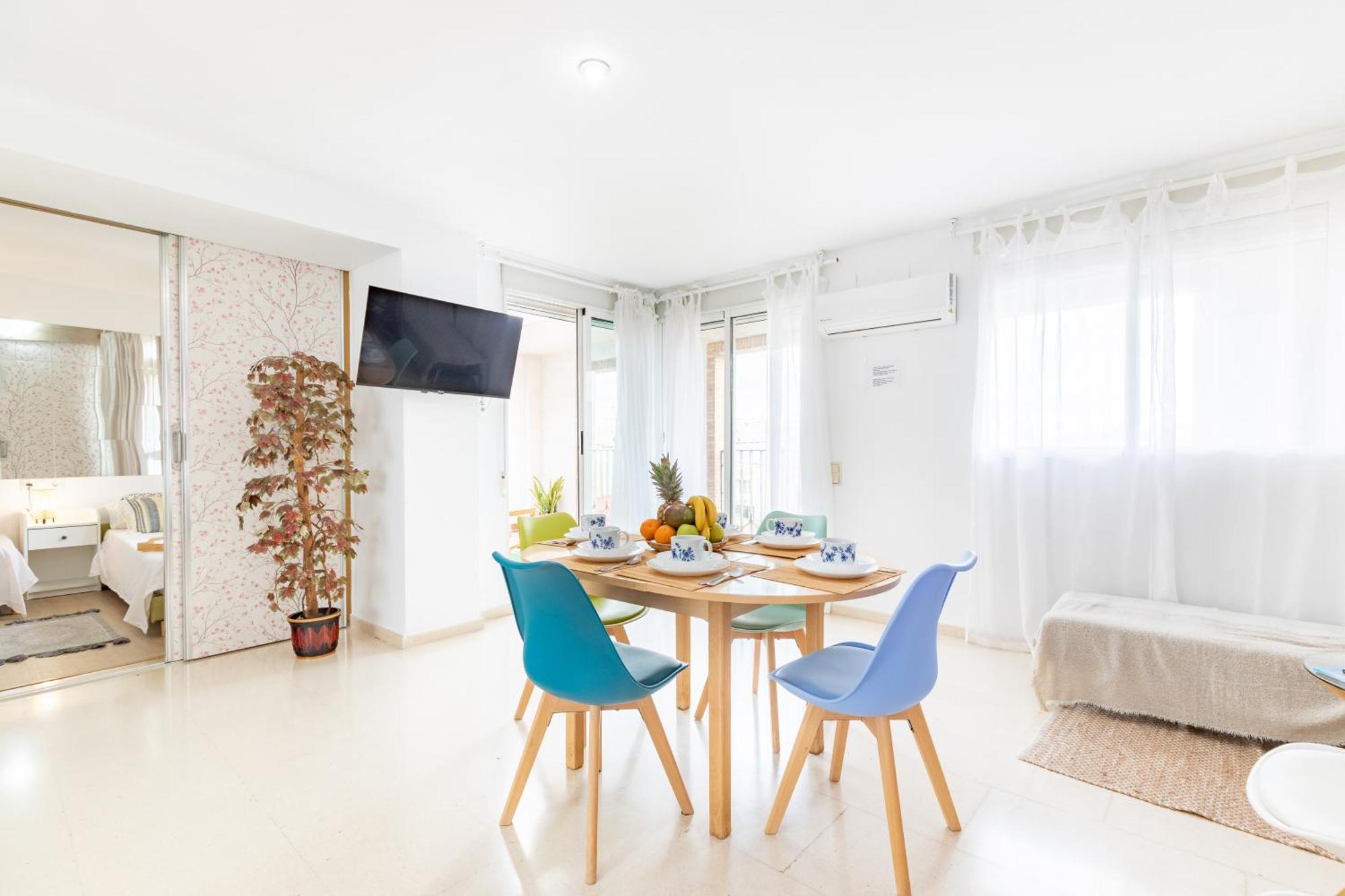 Penthouse Duplex In A 4 Floors Spanish House -8 Min To Center By Metro Appartement Valencia
