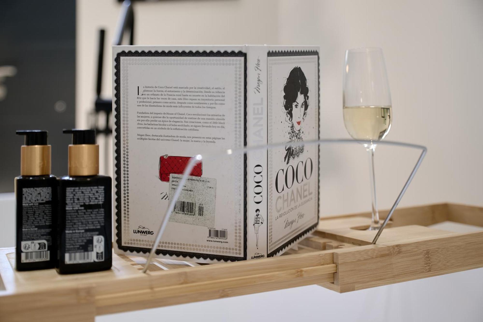 Romantic N2 Oceanografico By Virkin Apartment