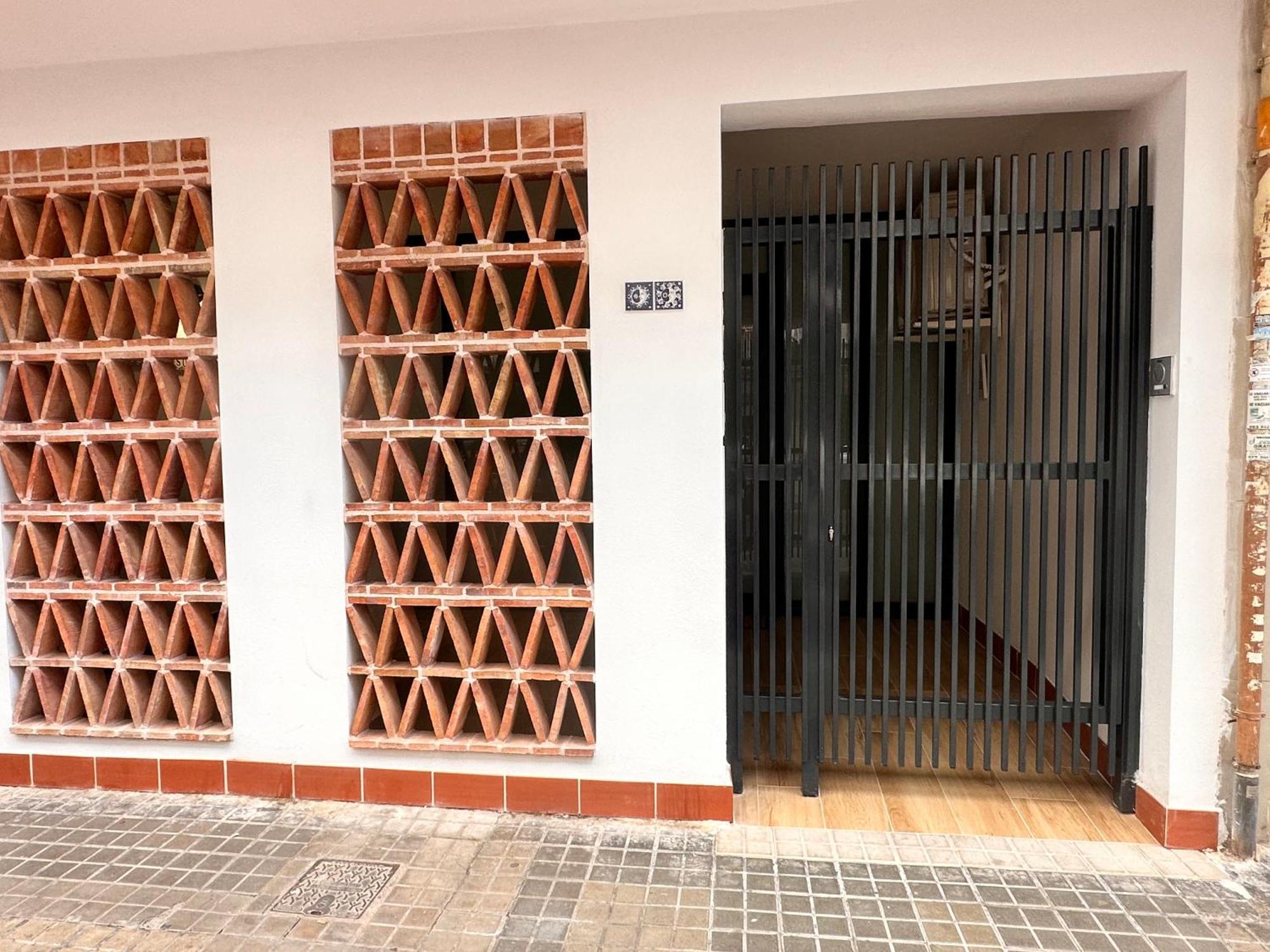 Apartamento & Ayora *