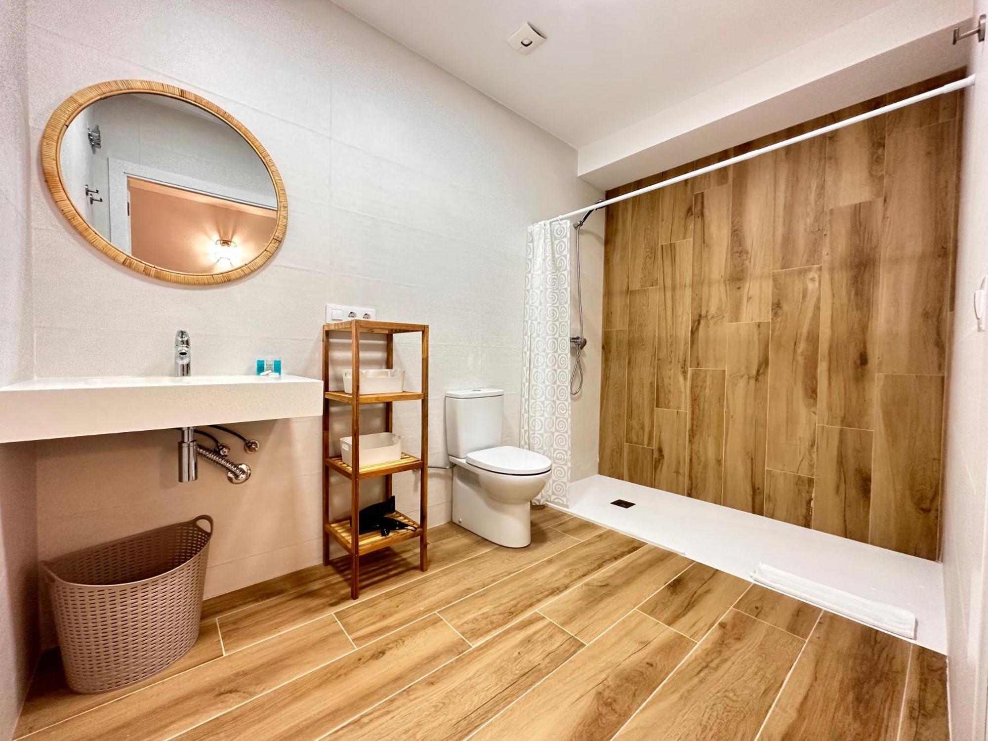 Apartamento & Ayora *