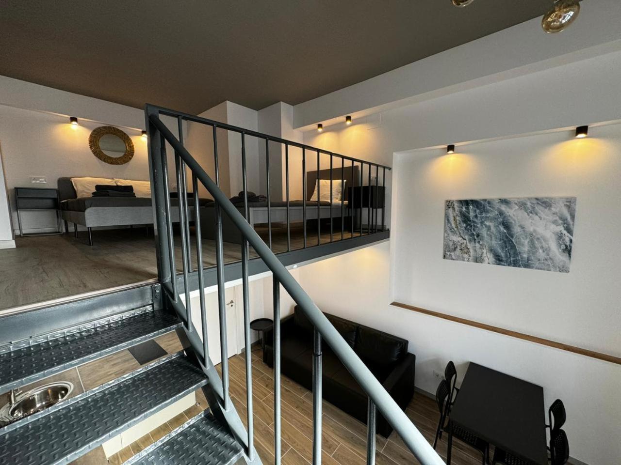 Melia Y Fuster 23c Aparthotel *