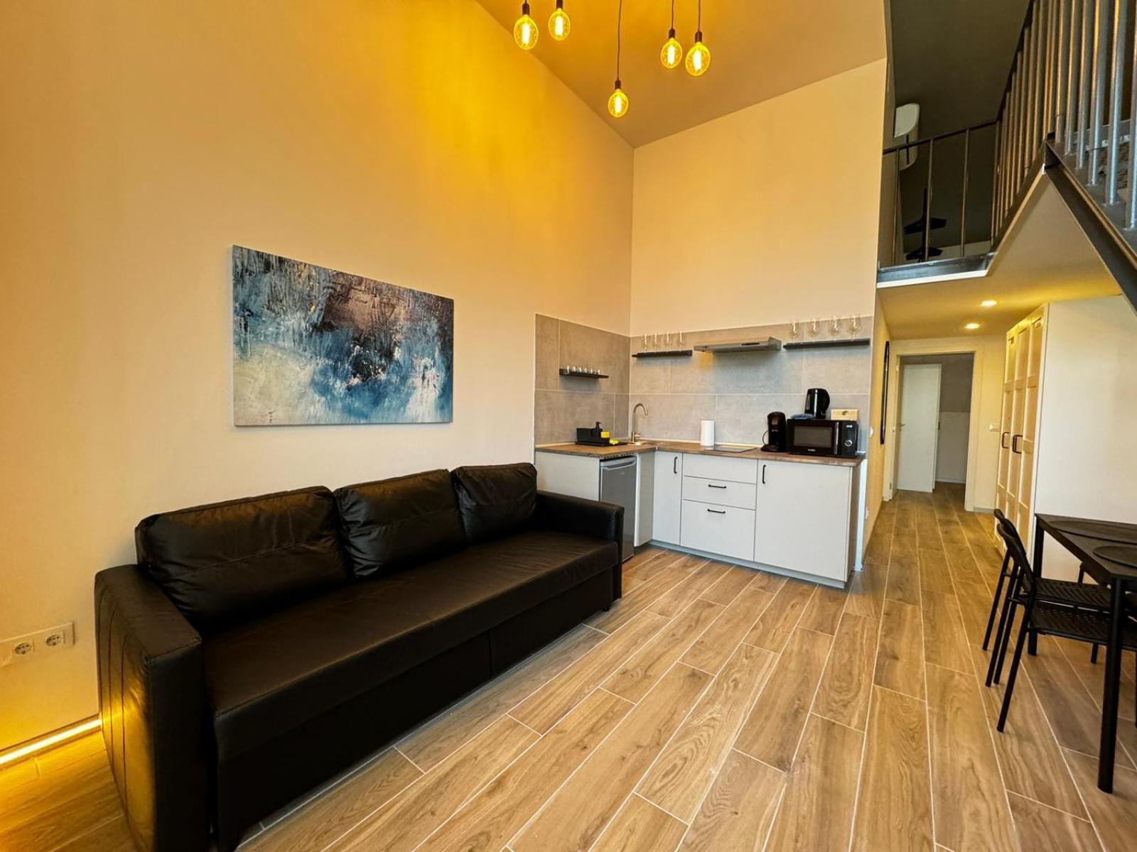 Melia Y Fuster 23c Valencia