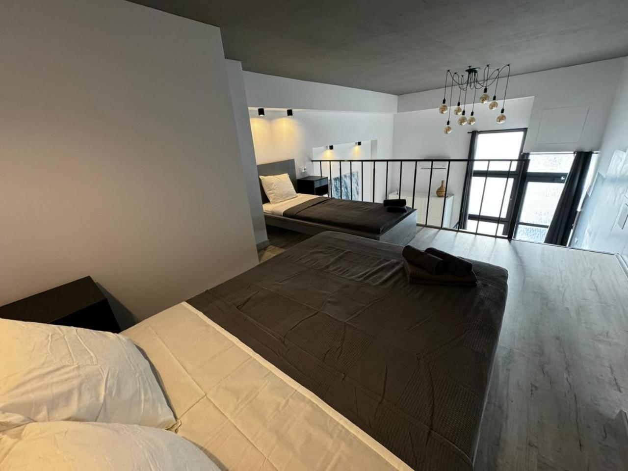 Melia Y Fuster 23c Aparthotel