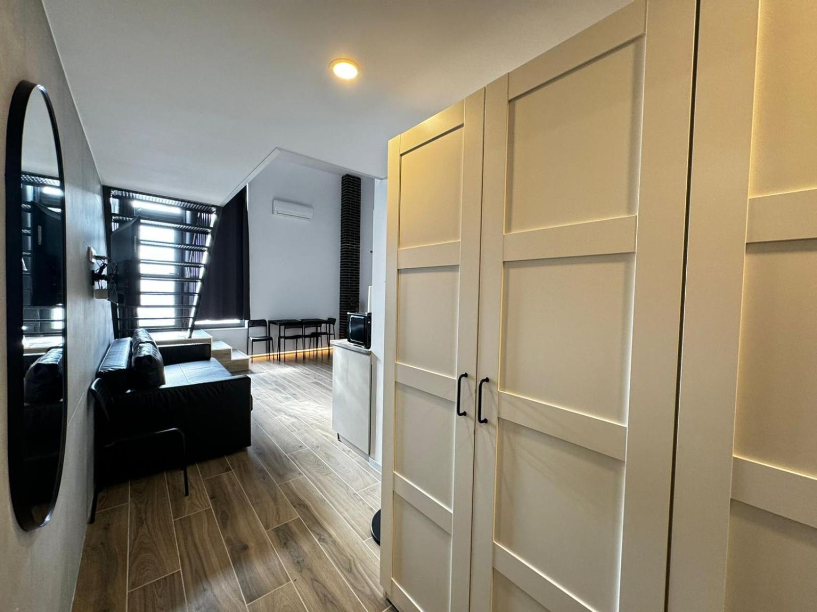 Melia Y Fuster 23c Valencia