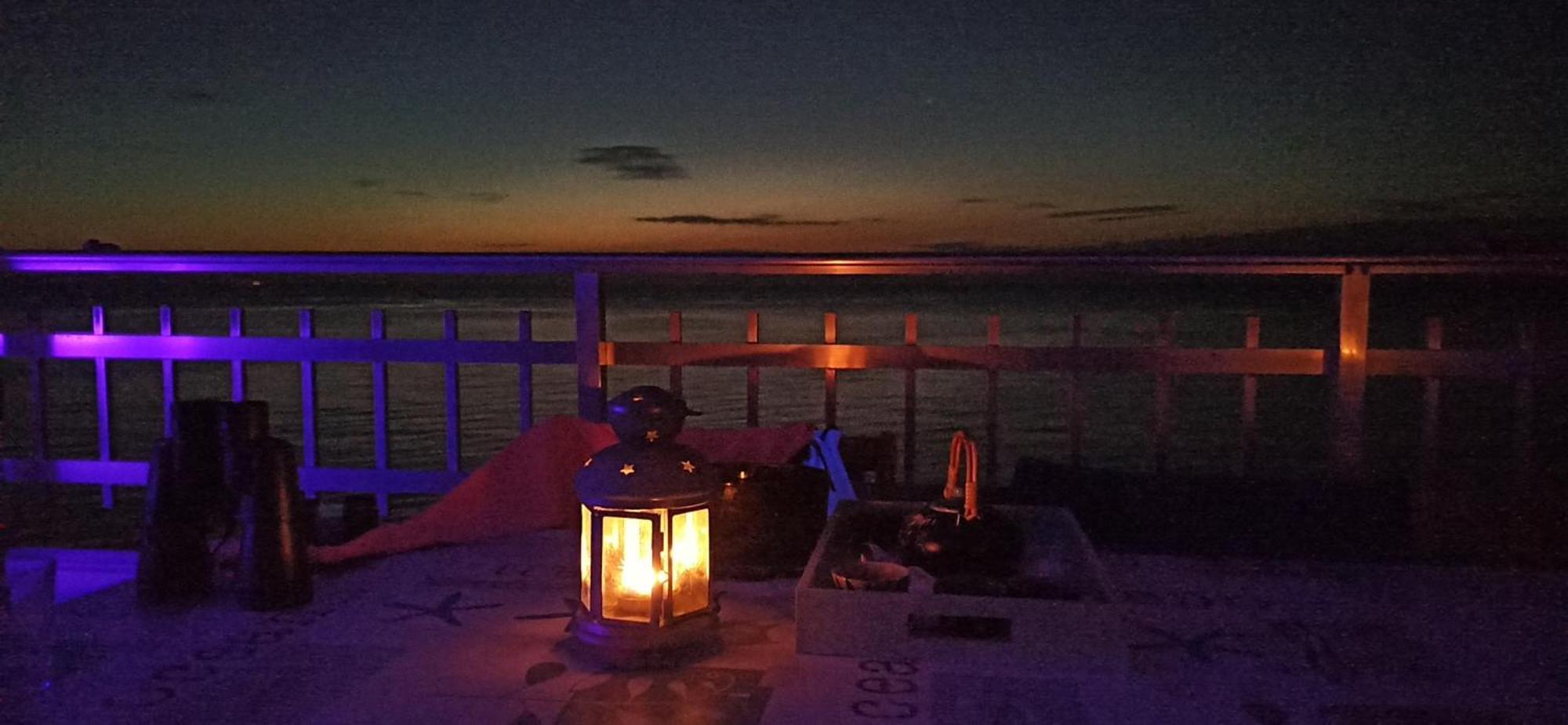 Homestay Blue Double Private At Front - En La Playa Piso Compartido *