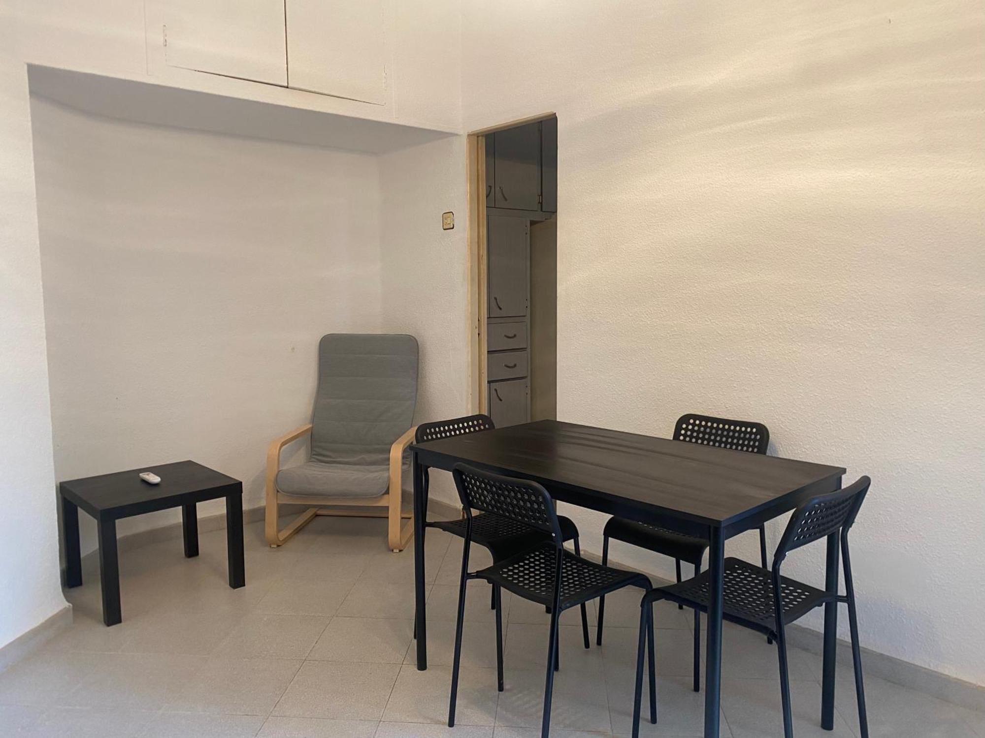 Privatunterkunft Turia Rooms Valencia - Urban Centric & Green At Bruno Apartments Coliving *