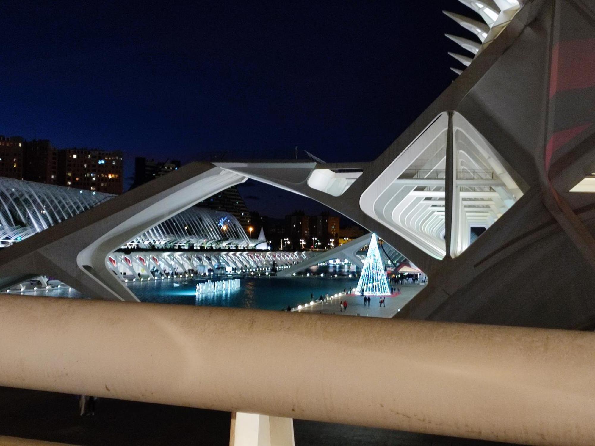 Turia Rooms Valencia - Urban Centric & Green At Bruno Apartments Coliving *