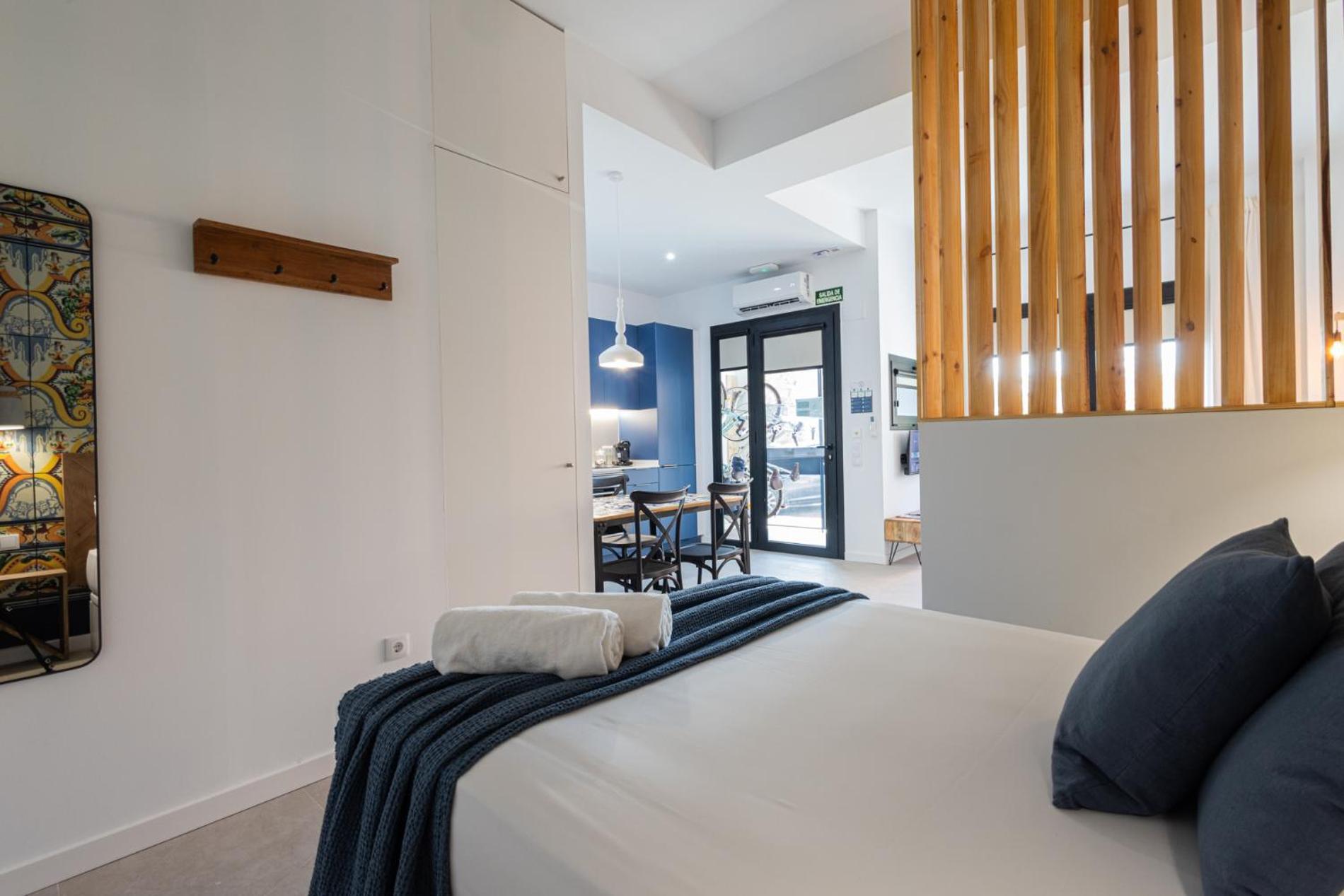Apartment Florit Flats - Stylish Ceramic With Free Bicycles By The Joaquin Sorolla Station