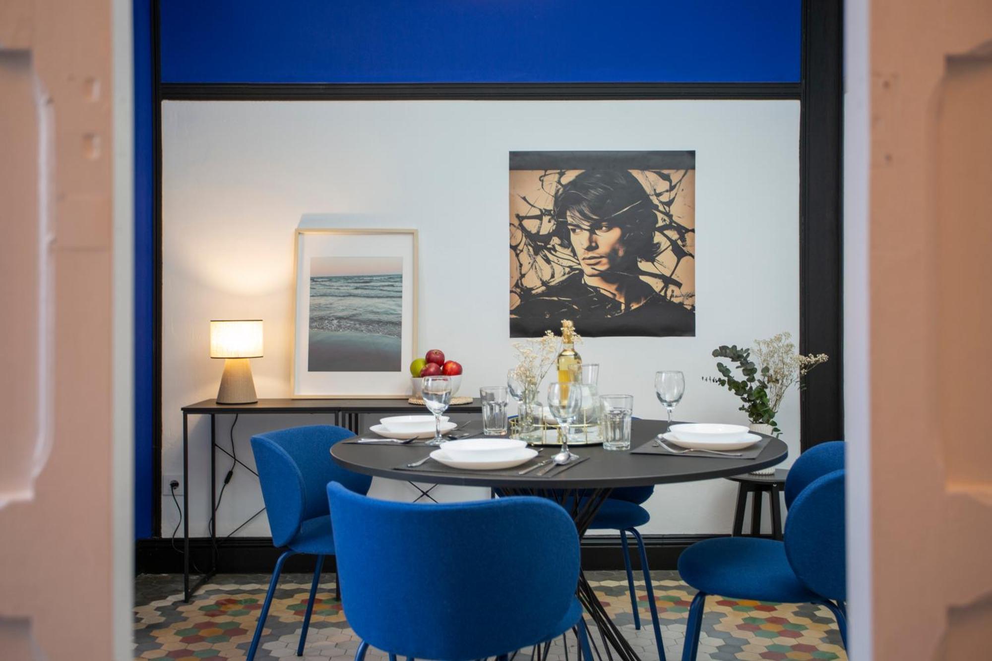 Singularstays Ca Iconic Apartment *