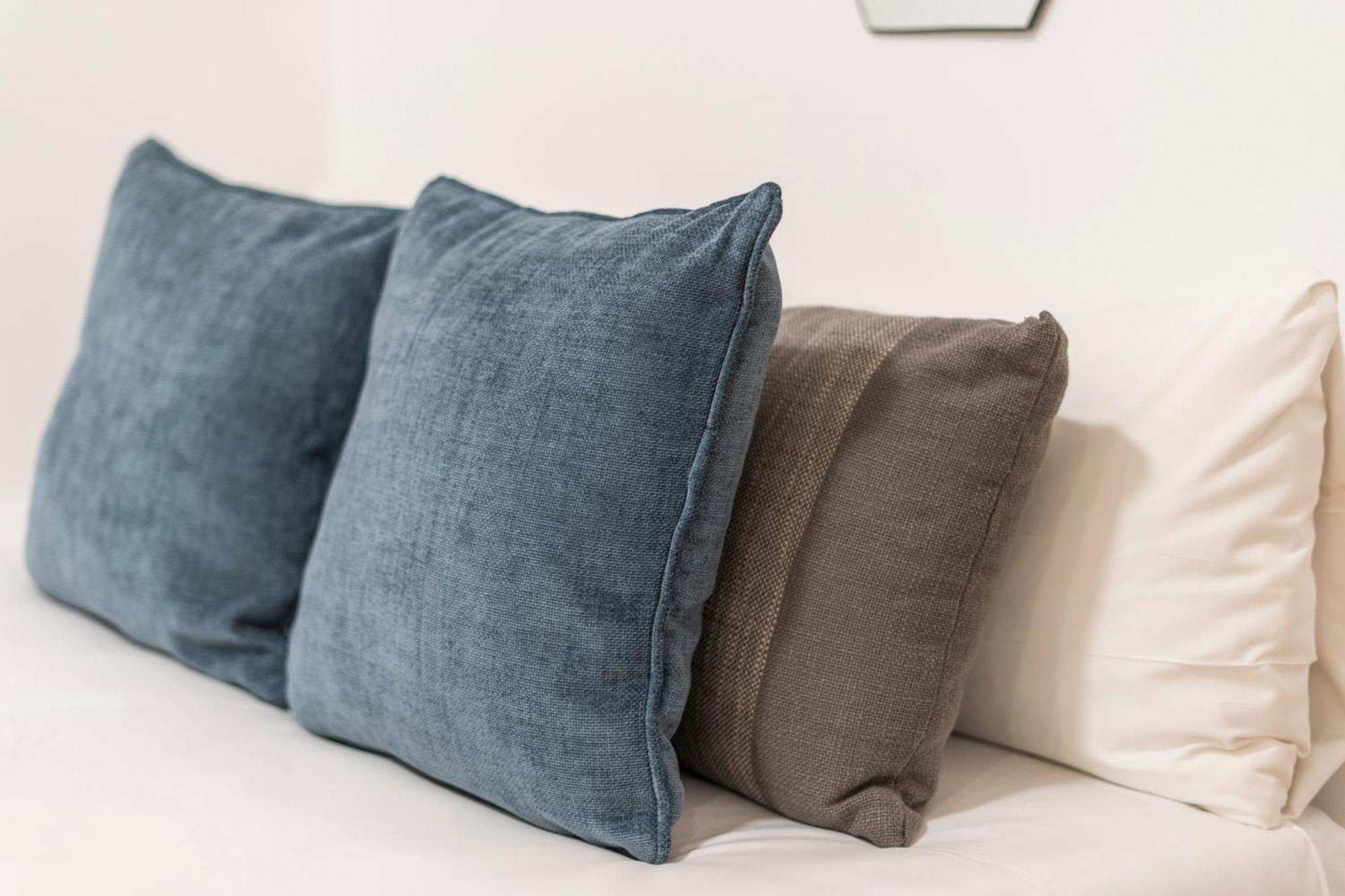 Vlc Host - Ausias March Apartment