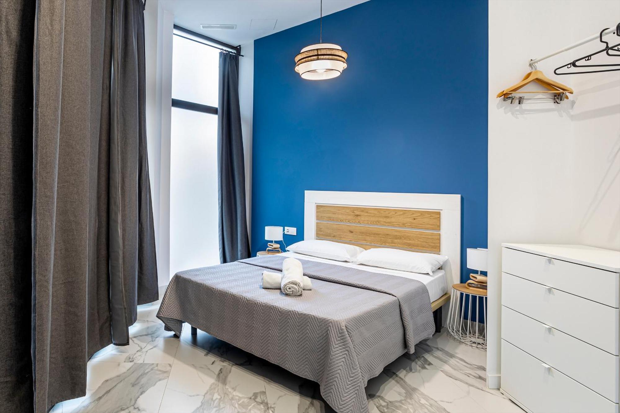 New 1 Room,4 Pax,wifi, Acruzafa Market Valencia