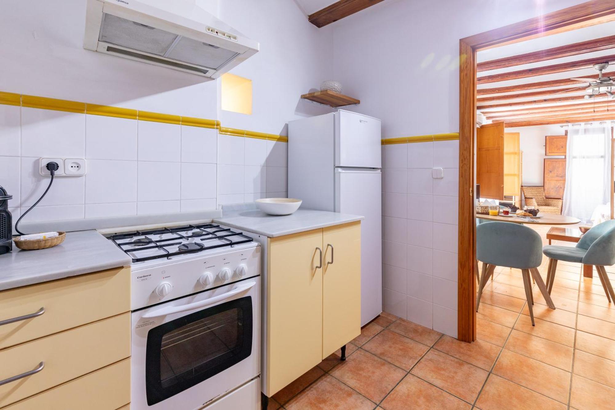 Travel Habitat Plaza Del Pilar. Apartment
