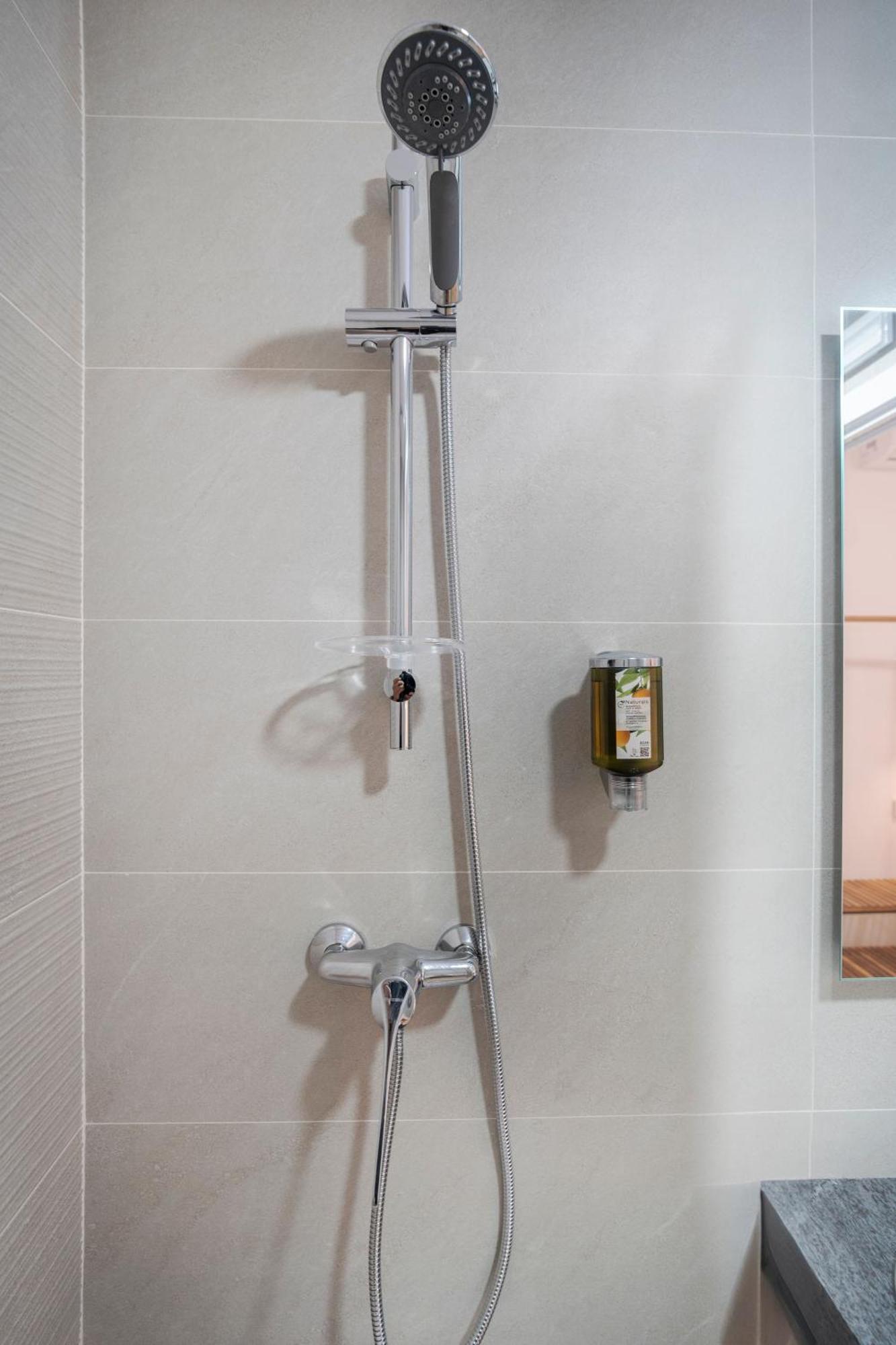 Vlc Host - Ausias March Apartment