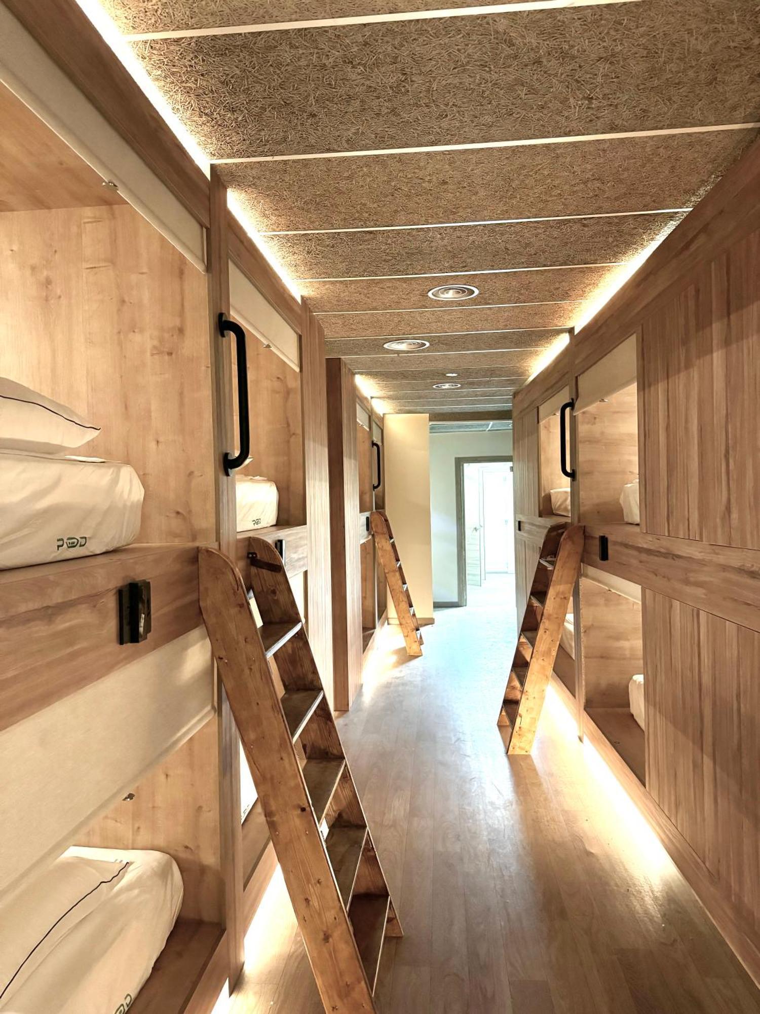 Albergue The Pod Village *