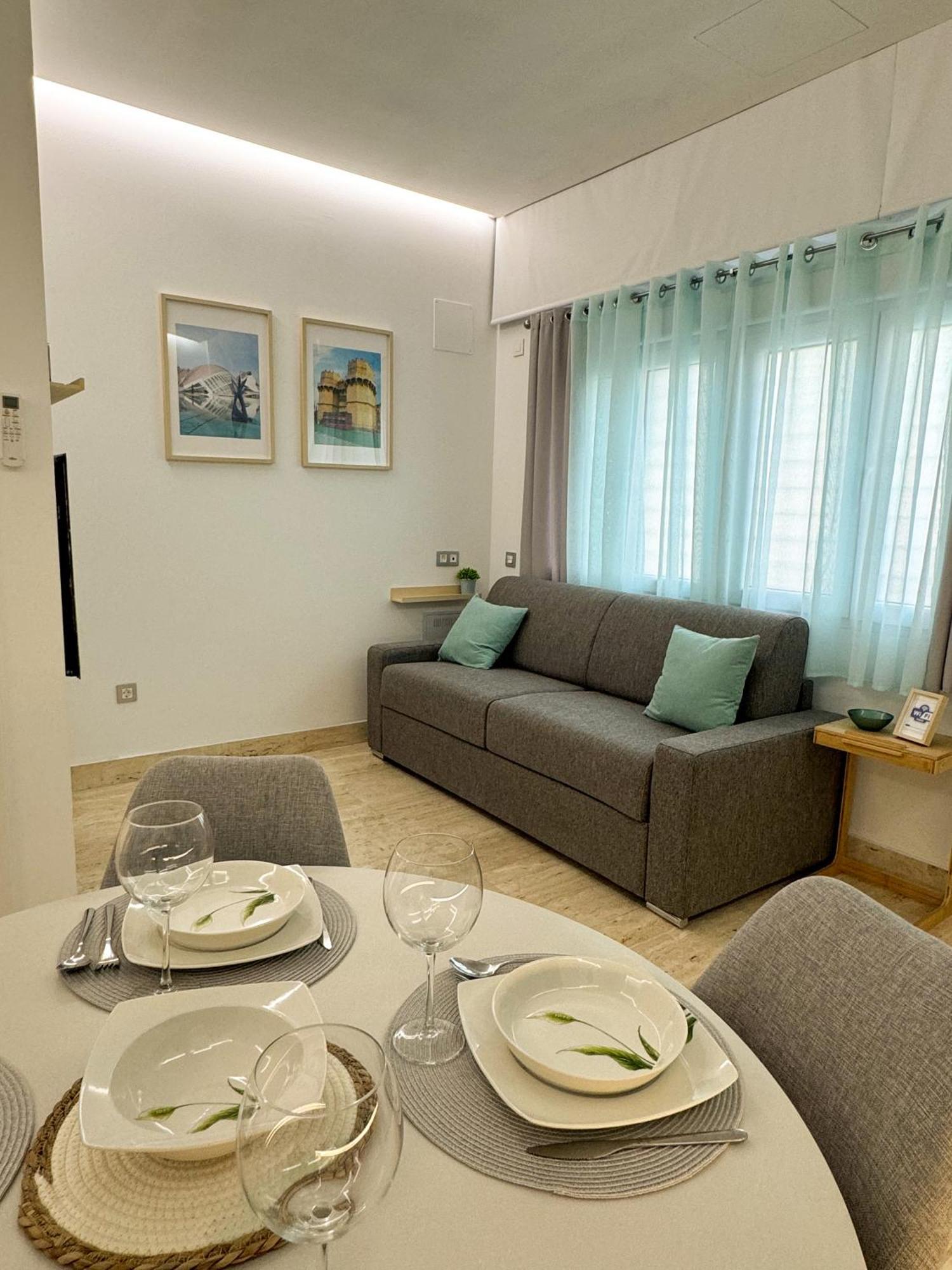 Apartment Centrico Cerca De Torres De Serrano Y Viveros Valencia