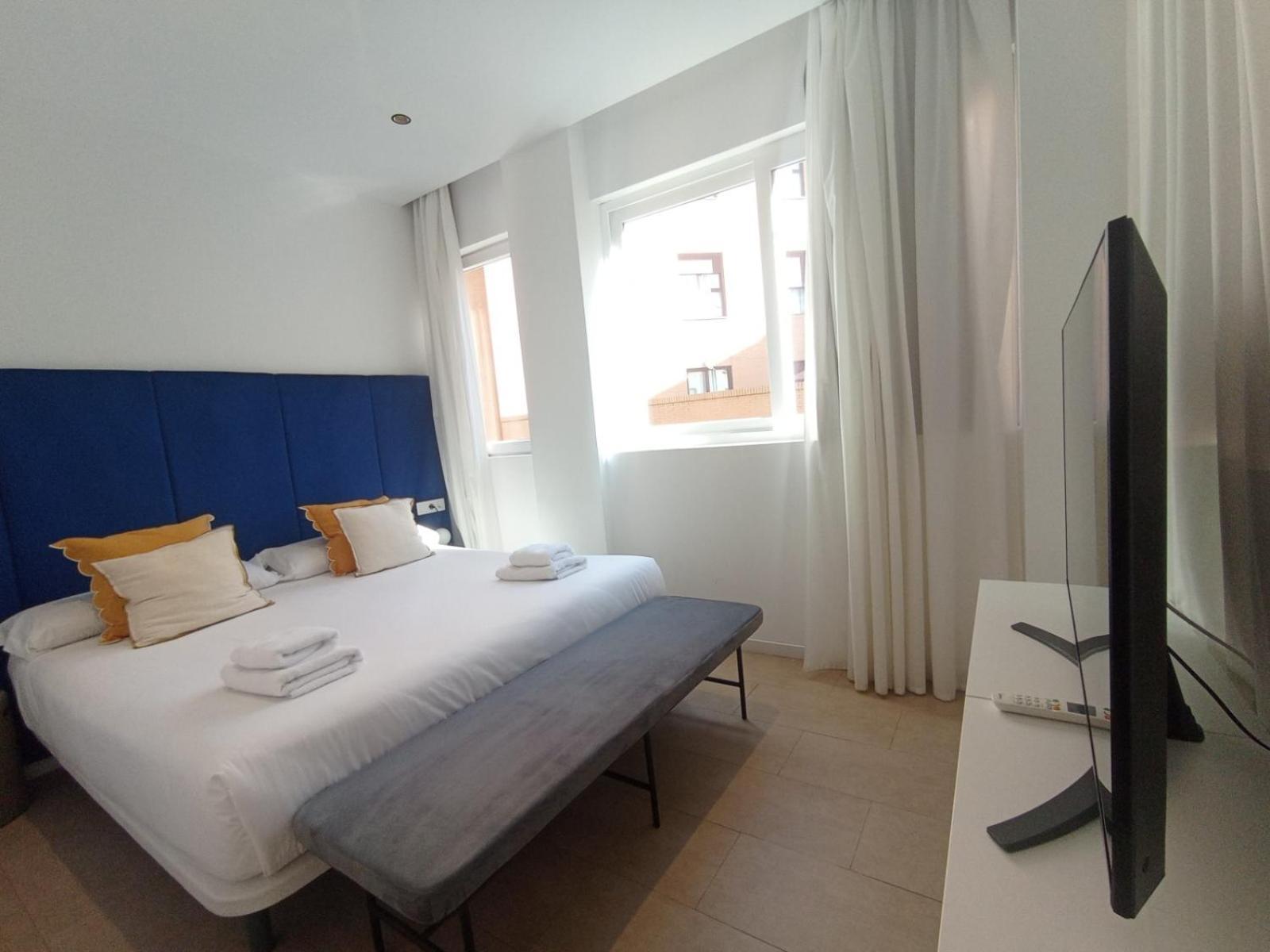 Blanq Marina Suites Valencia