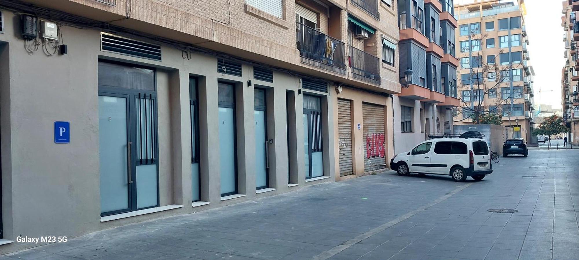 Dorado Cabanyal - Luxury Beachside Charm Apartment Valencia