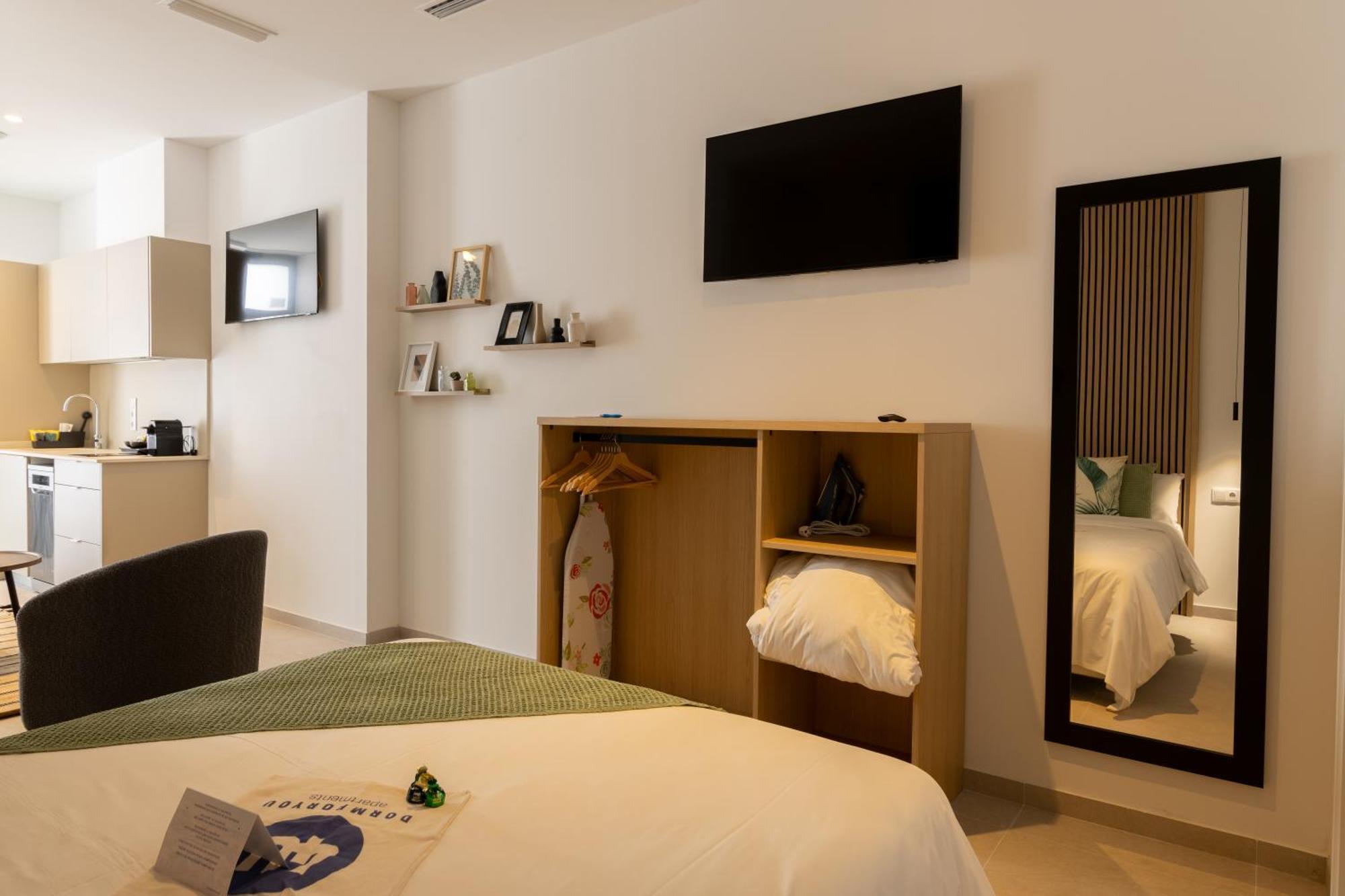 Dorm4you Arena Aparthotel *