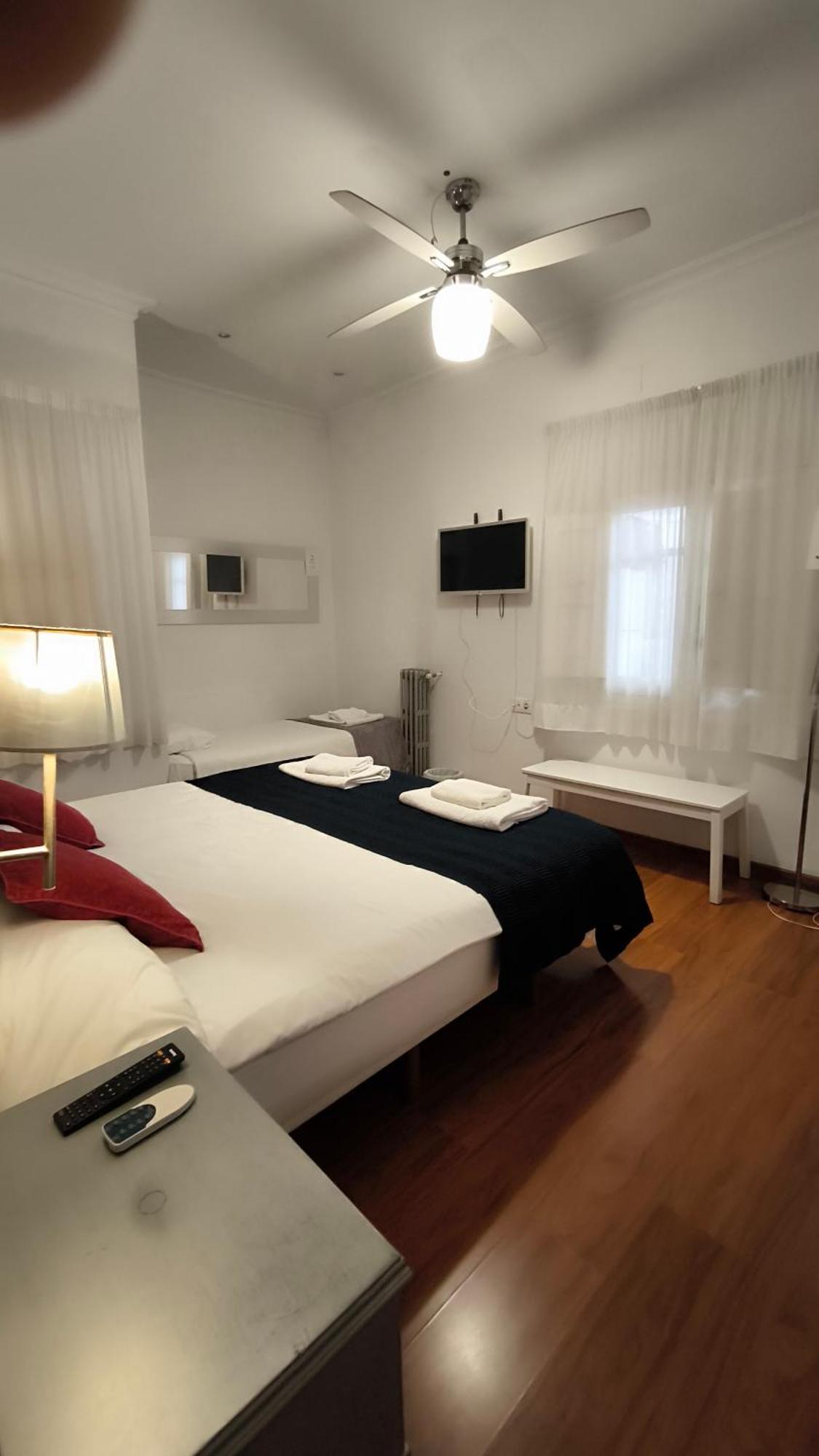 7 Moons Bed & Breakfast 2*