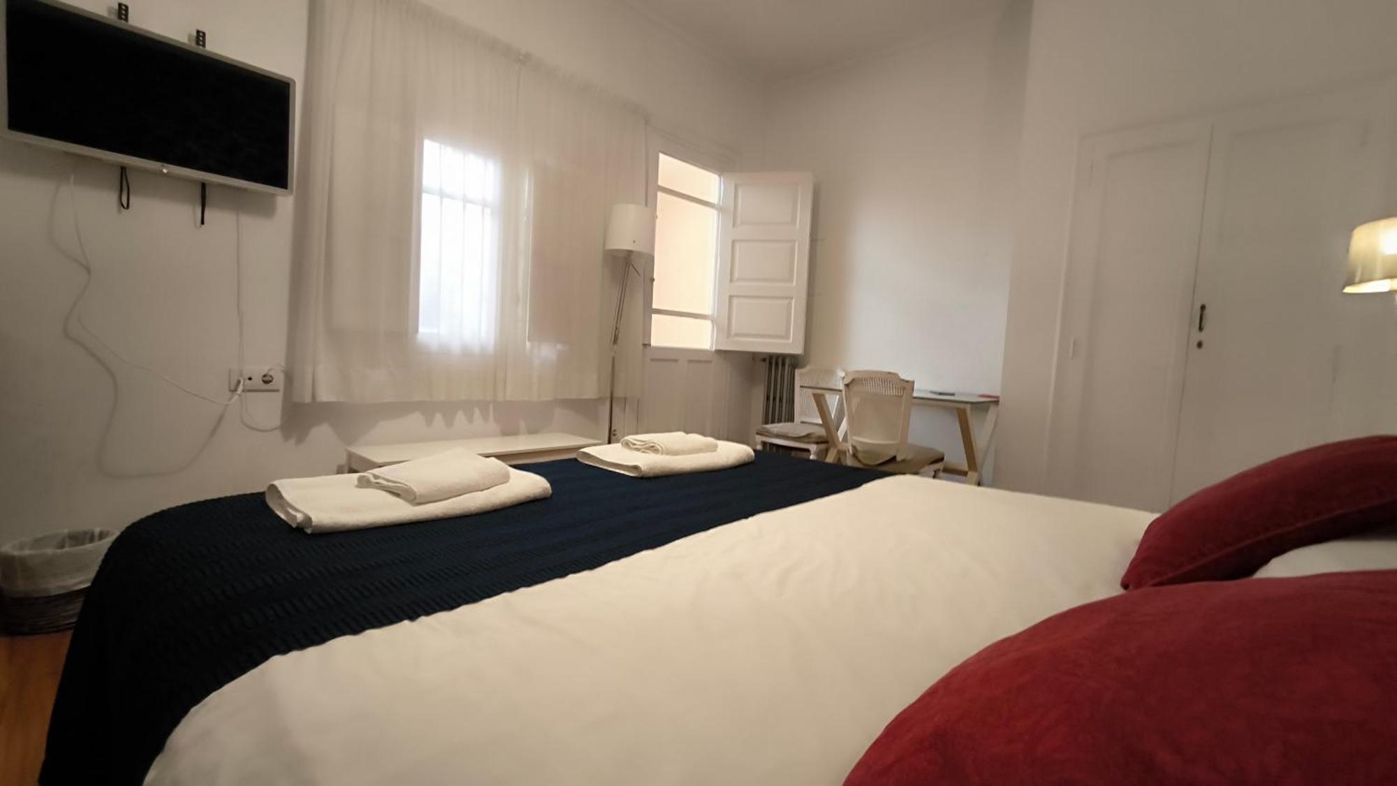 Bed & Breakfast 7 Moons Valencia