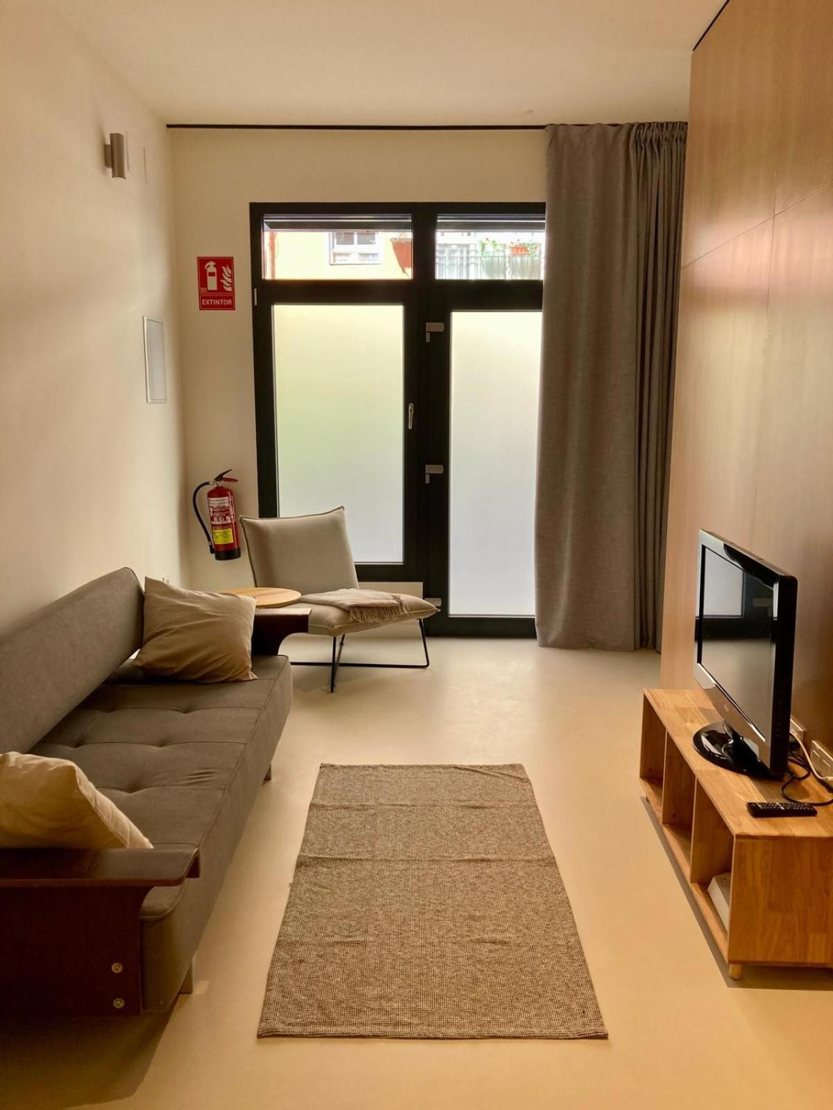 El Apartment *