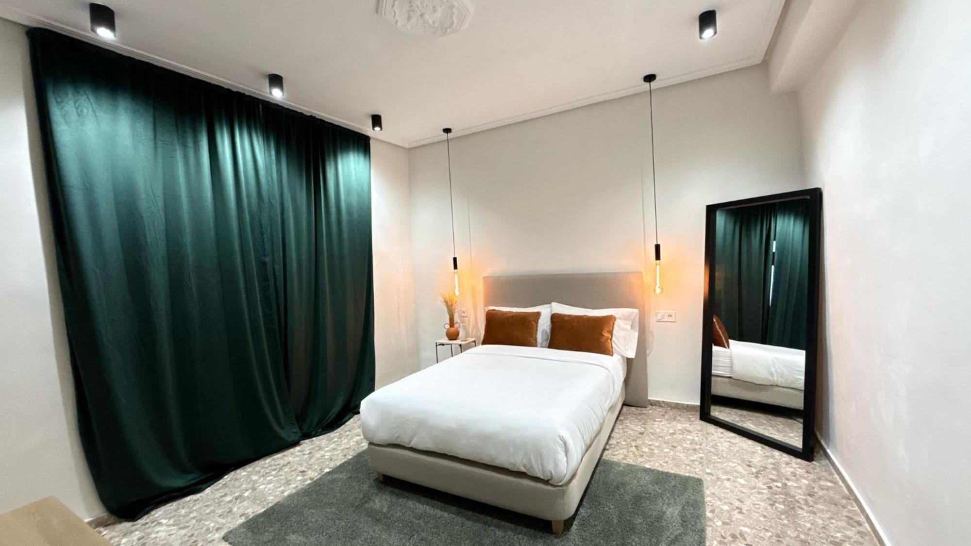 Valencia, Netflix, 4 Mins Walk To The * Valência