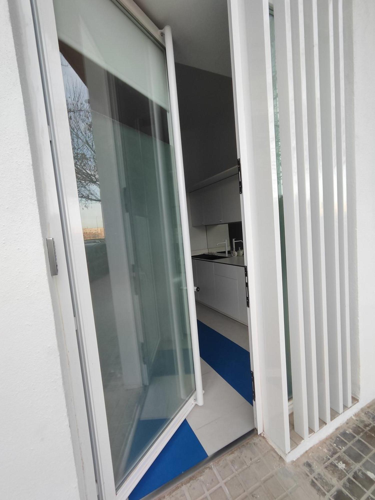 Carisan2 - Fully Equipped, 6 Min To Apartment