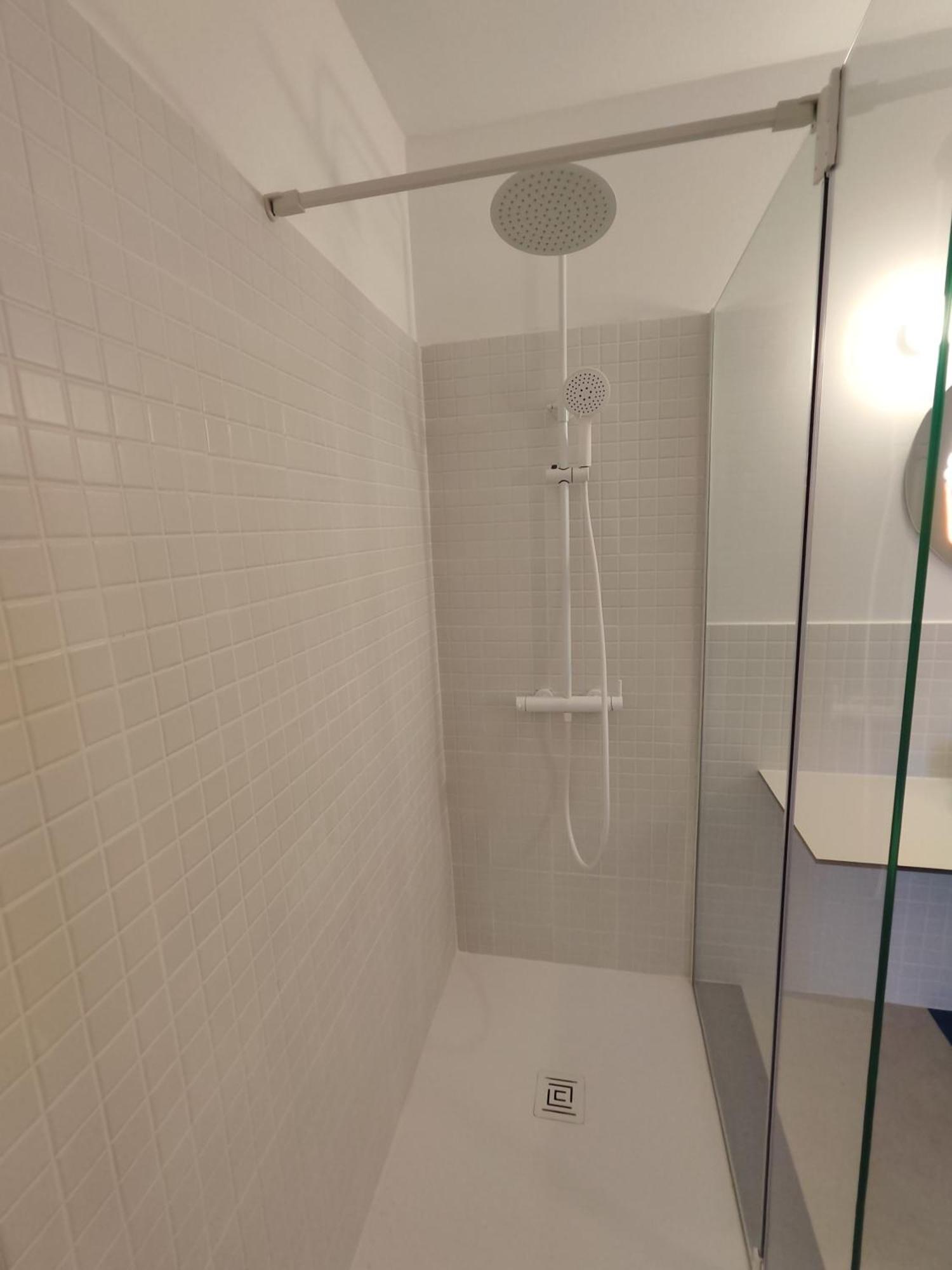 Carisan2 - Fully Equipped, 6 Min To Apartment *