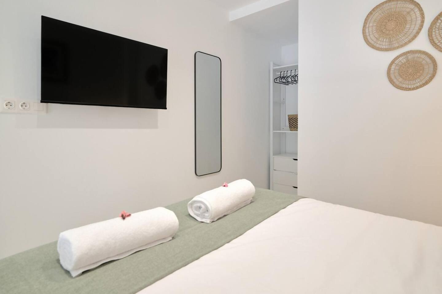 Romantic Roig Arena N4 Virkin Apartment *