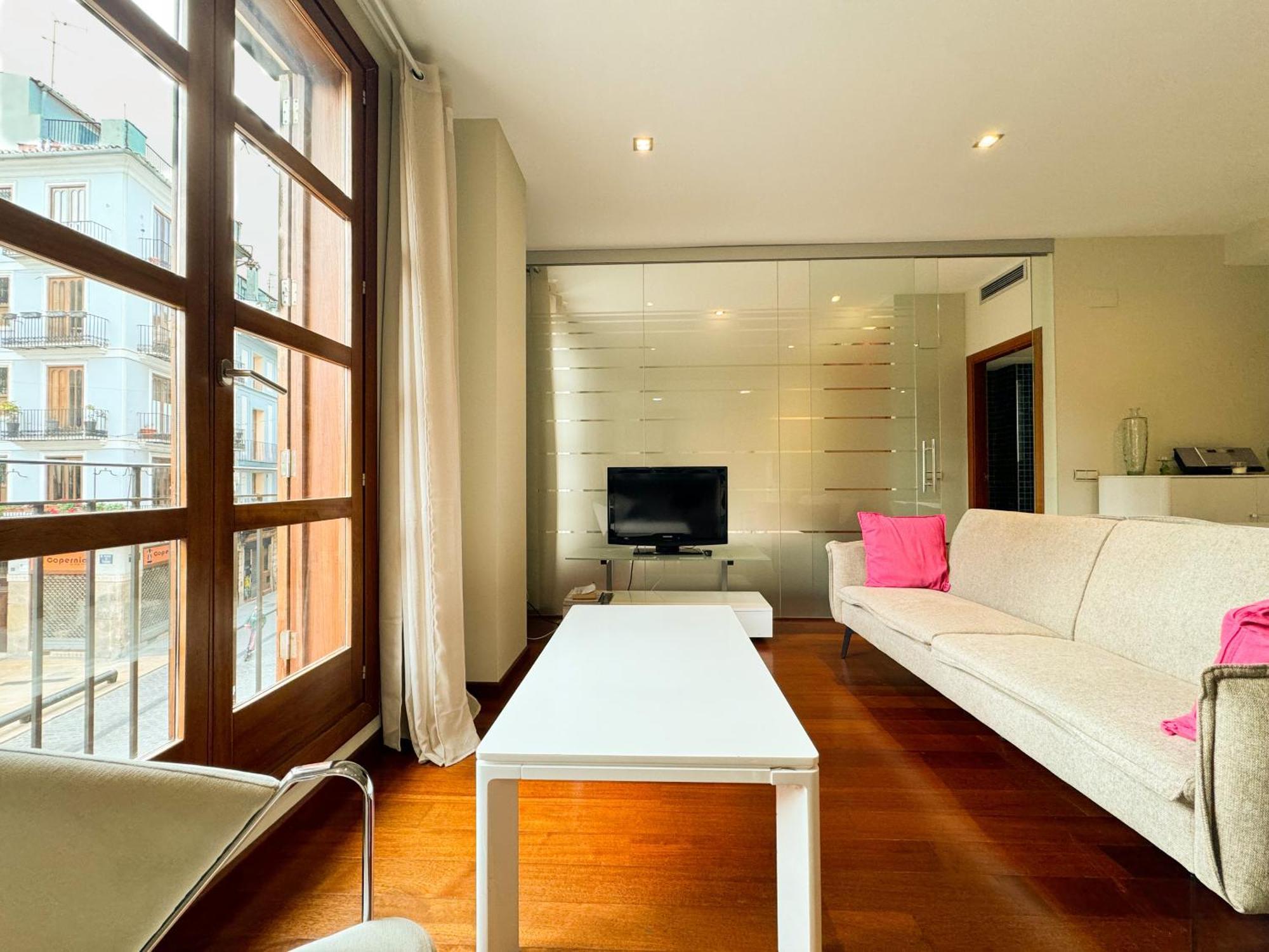 Apartamento Moderno En La Plaza Del Tossal *
