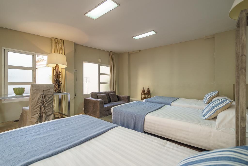 Select Viveros Gardens Ferienhaus *