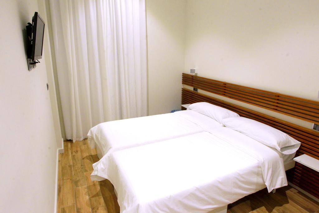 Urban Youth Hostel