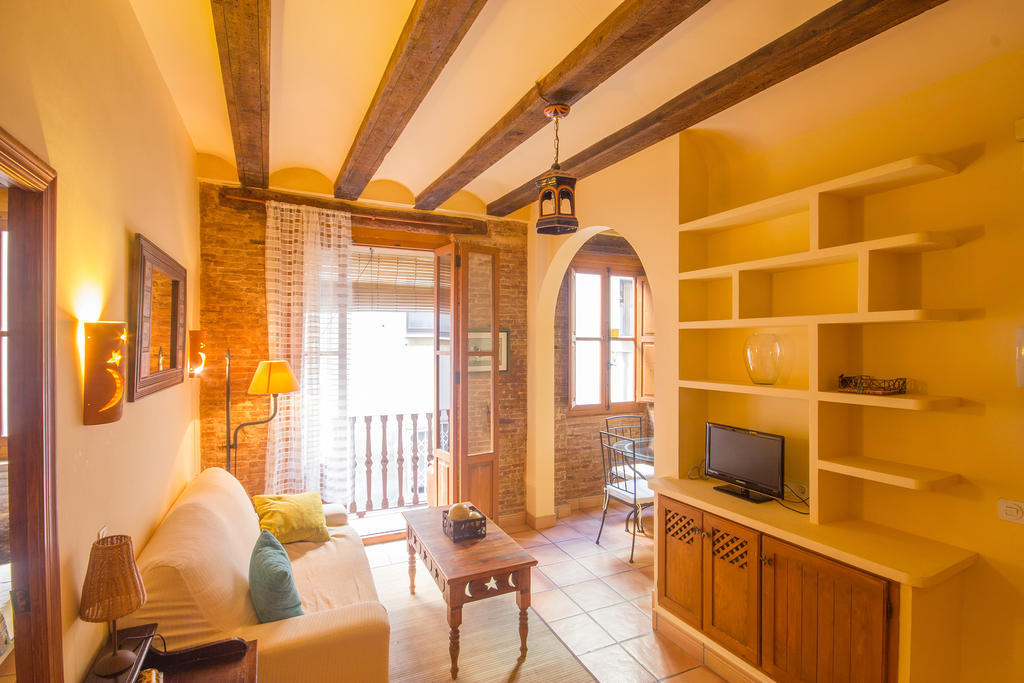 Total Charming Valencia