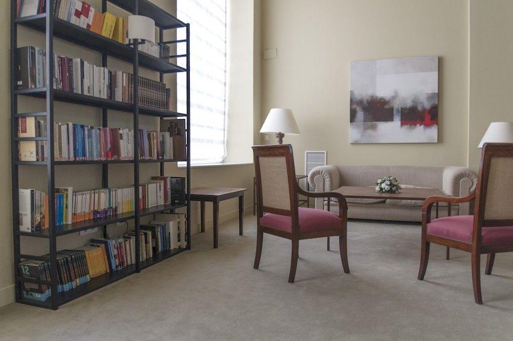 Premium Apartment *