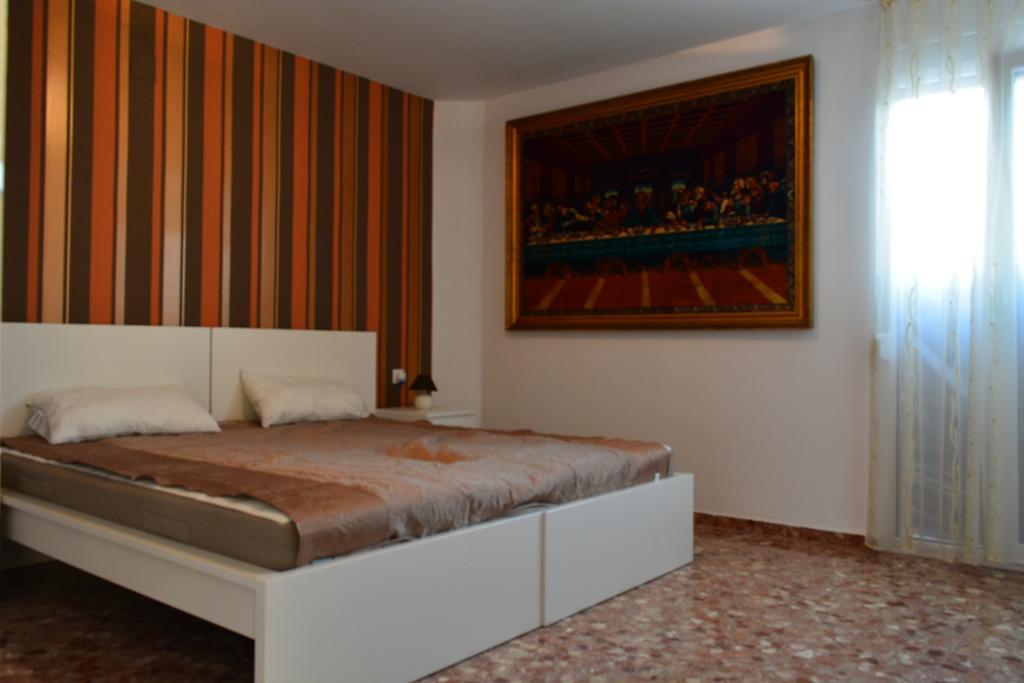 Appartement Arena's *