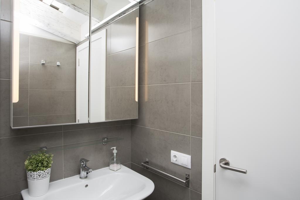 Apartment Singularstays San Vicente Valencia