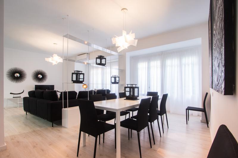 Luxury - Boutique Center Apartment *