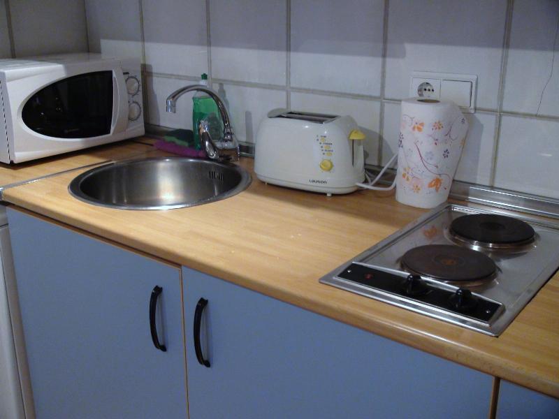 Flats Friends Tetuan 3* Valencia