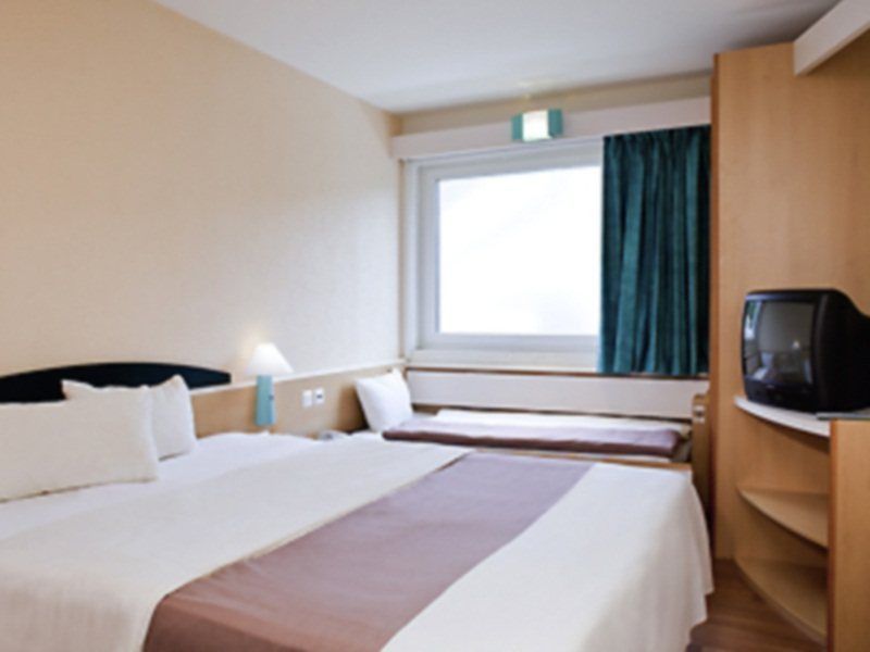 Ilunion 3 Hotel 3*