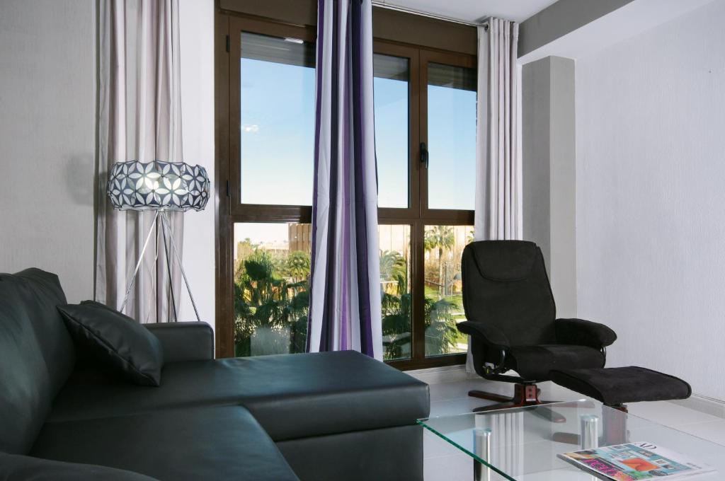 City Beach Apartment