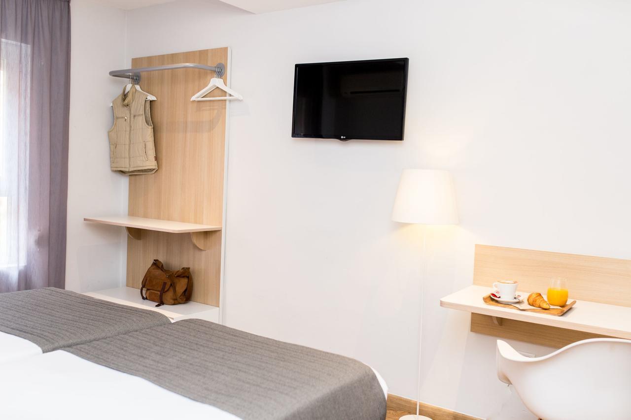 Guest house Ciencias 3*
