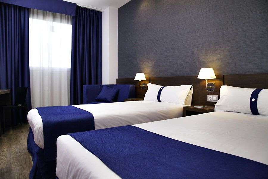 Hotel Olympia Universidades 3*