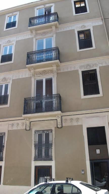 Flats Friends Torres Quart * Valencia
