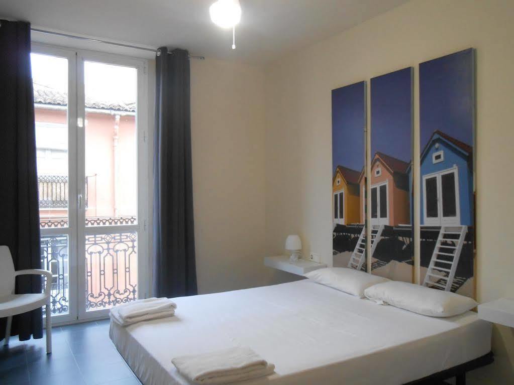 Flats Friends Torres Quart * Valencia