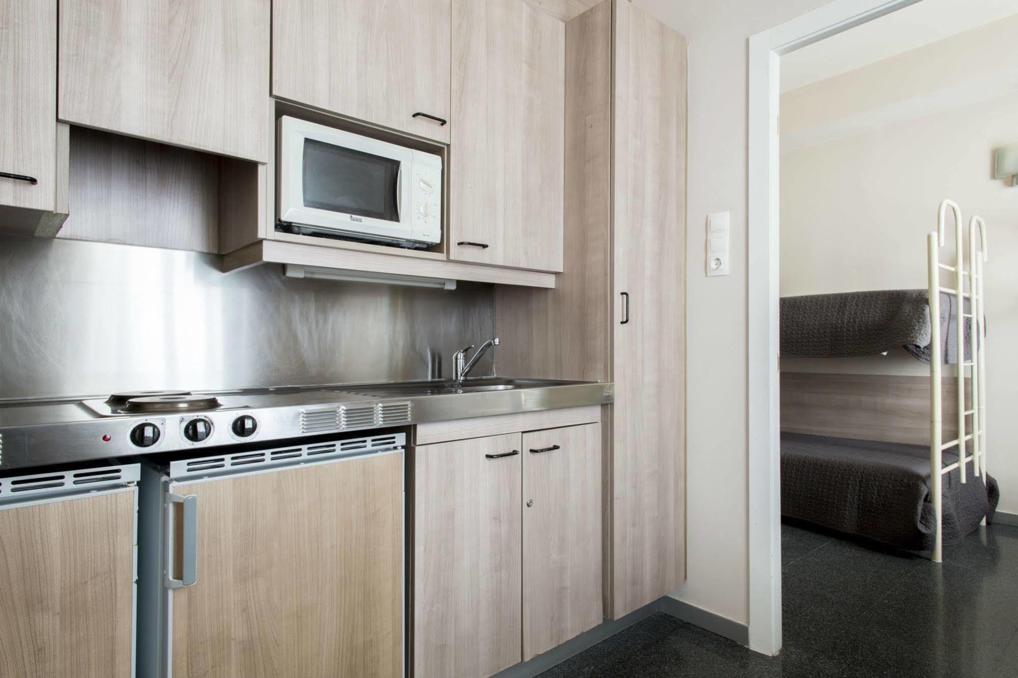 Residencia Universitaria Resa Damia Bonet Valencia