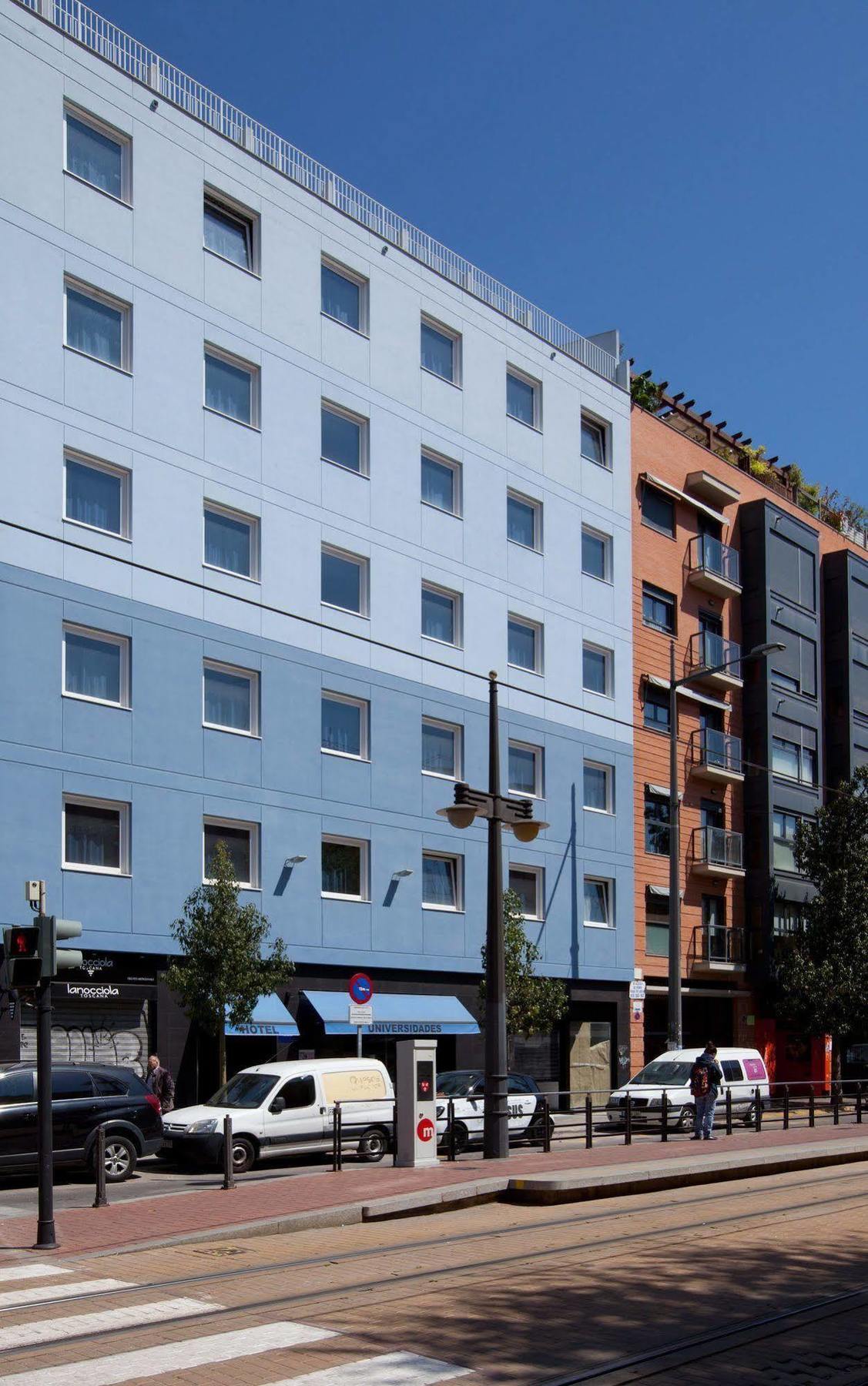 Hotel Olympia Universidades 3*